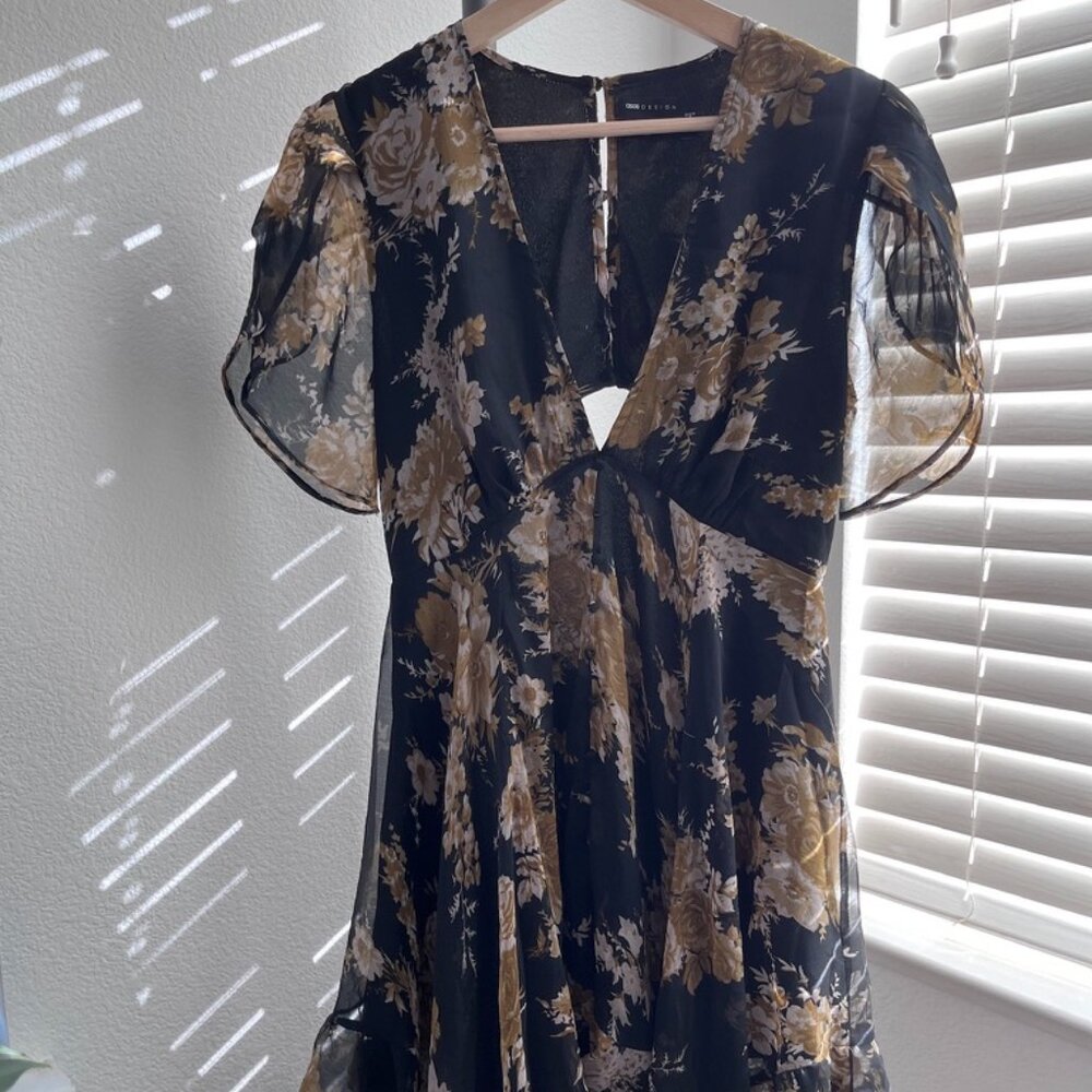 ASOS DESIGN Black Floral Chiffon Ruffle Mini Dress – Size 6